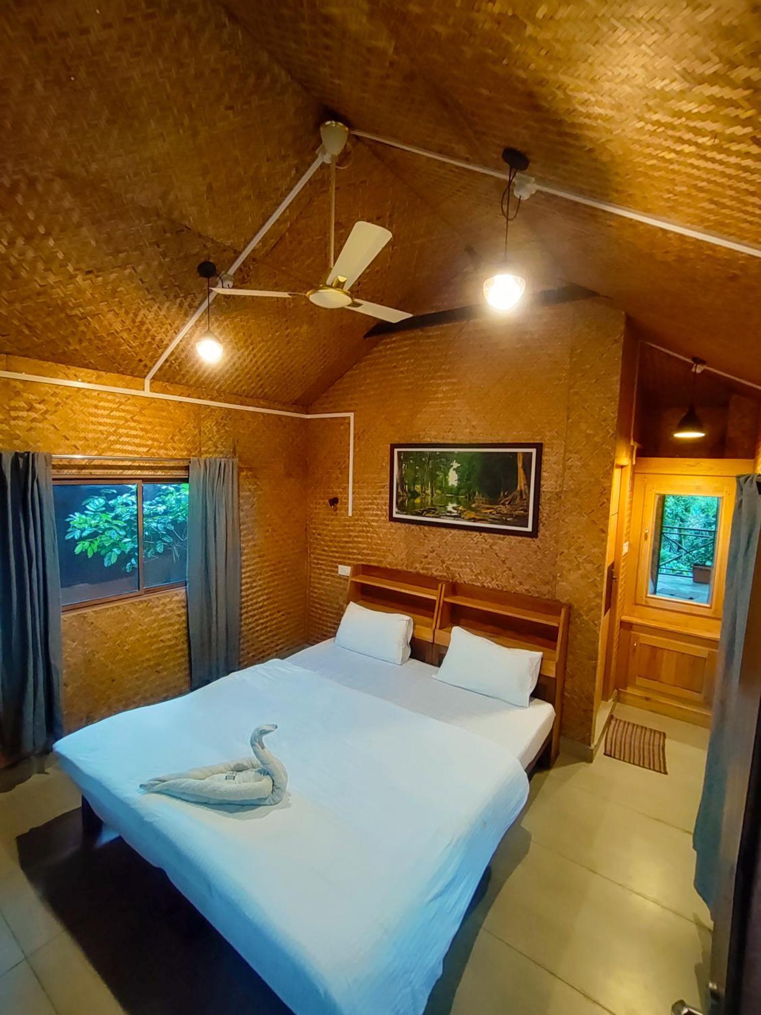 มันซูน รีทรีทส์ Bed & Breakfast เทกคาดี ภายนอก รูปภาพ