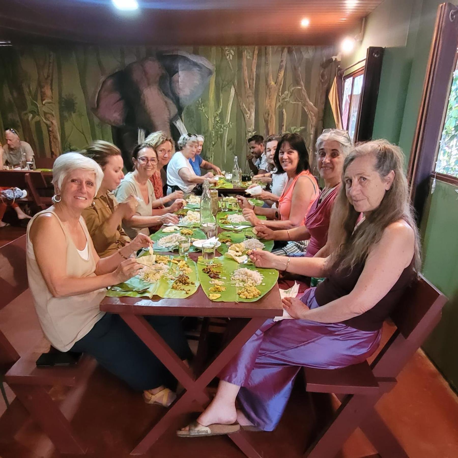 มันซูน รีทรีทส์ Bed & Breakfast เทกคาดี ภายนอก รูปภาพ