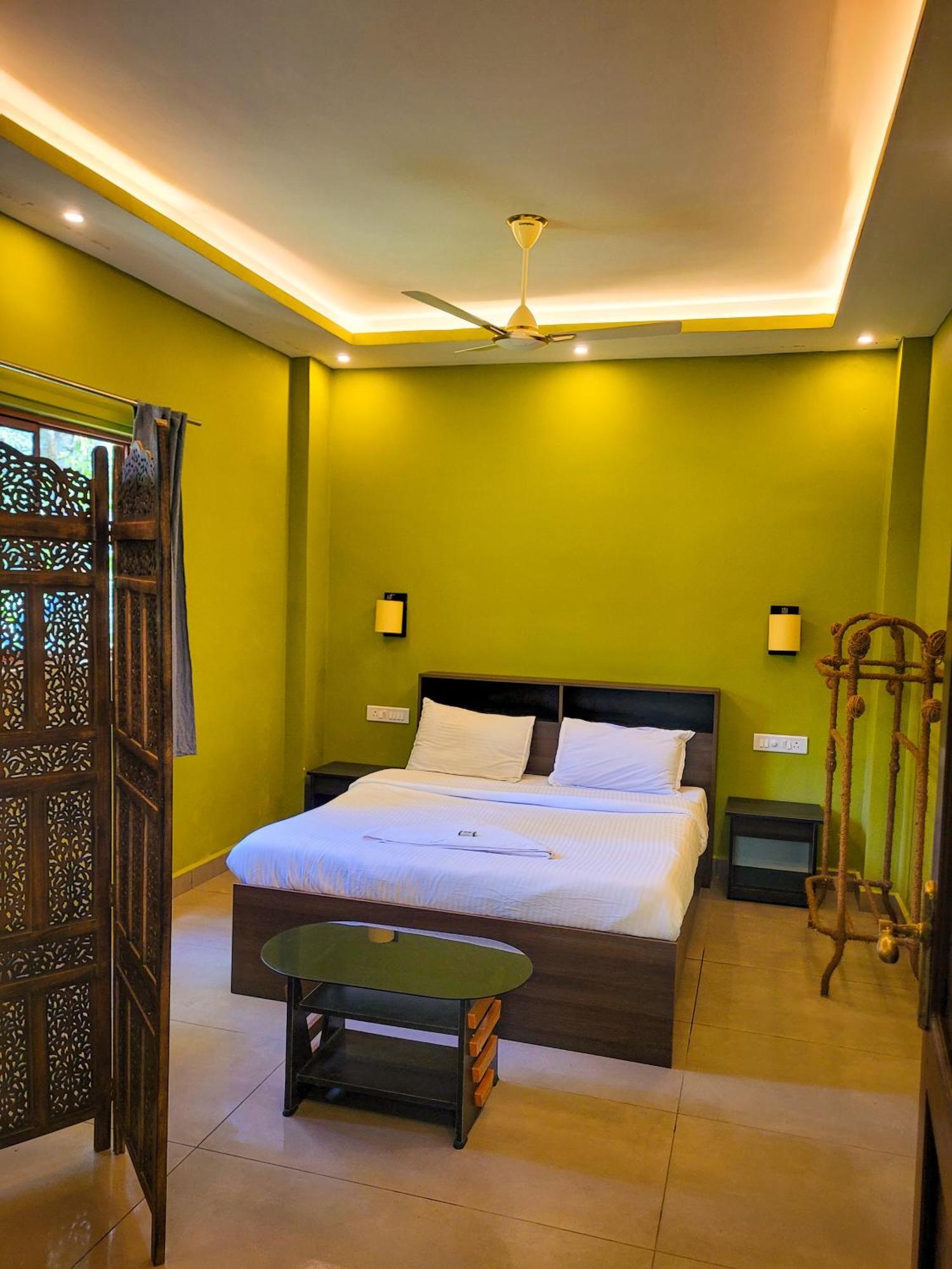 มันซูน รีทรีทส์ Bed & Breakfast เทกคาดี ภายนอก รูปภาพ