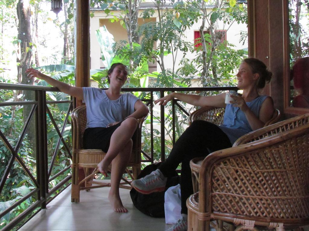 มันซูน รีทรีทส์ Bed & Breakfast เทกคาดี ภายนอก รูปภาพ
